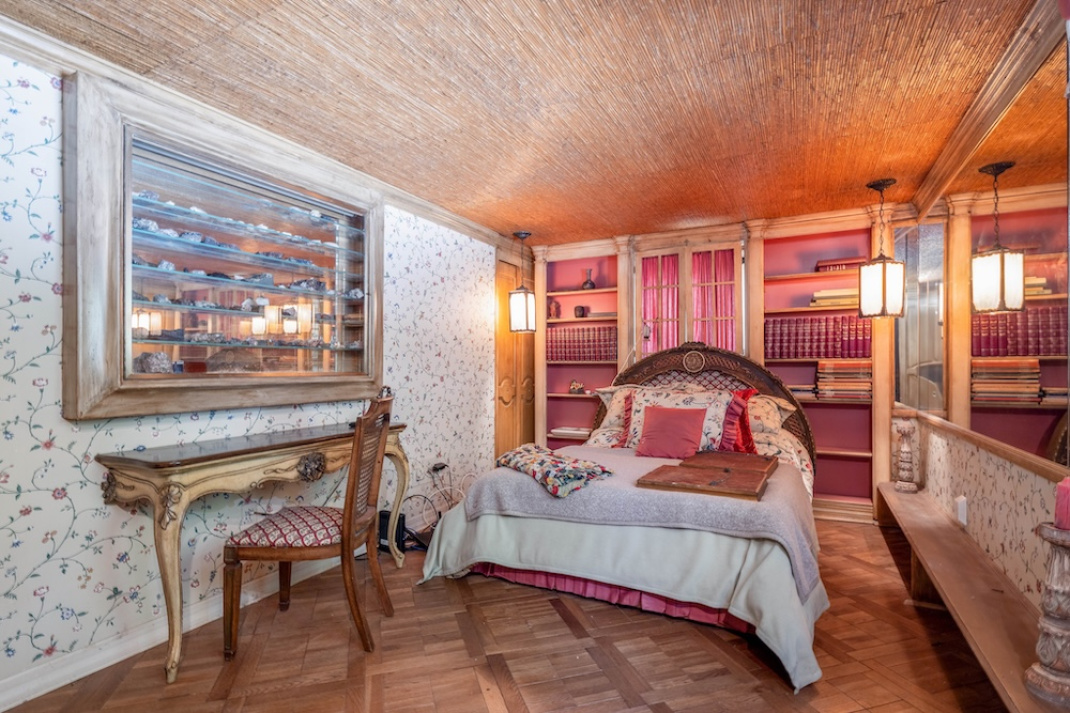 118 Glenwood Avenue, Point Lookout, New York 11561, 3 Bedrooms Bedrooms, 13 Rooms Rooms,3 BathroomsBathrooms,Residential,For Sale,Glenwood Avenue,889131