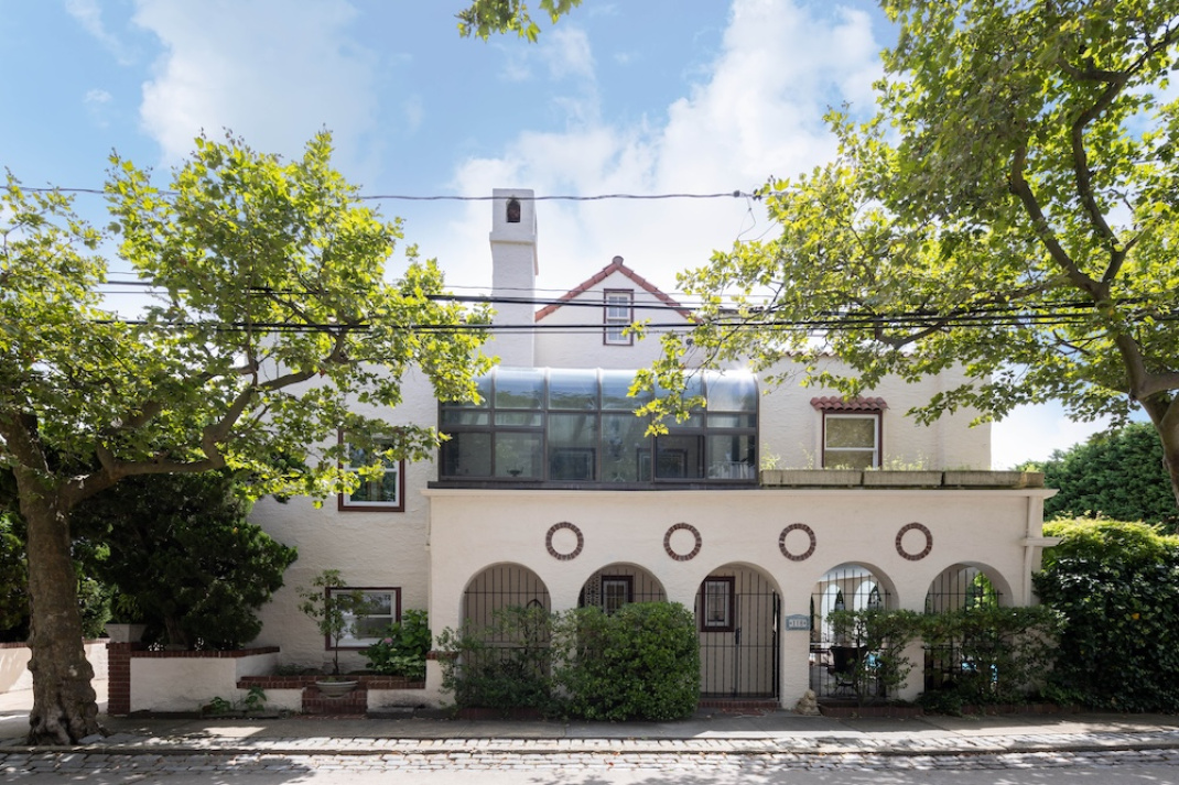 118 Glenwood Avenue, Point Lookout, New York 11561, 3 Bedrooms Bedrooms, 13 Rooms Rooms,3 BathroomsBathrooms,Residential,For Sale,Glenwood Avenue,889131